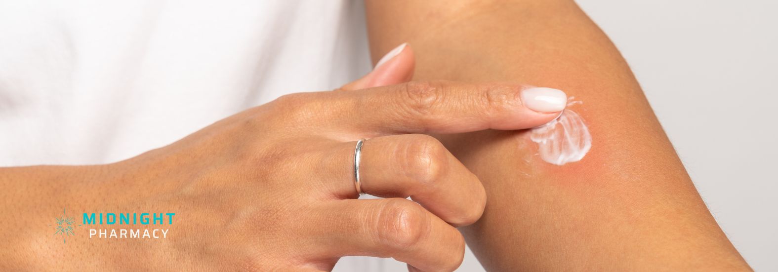 Moisturing after skin tag removal